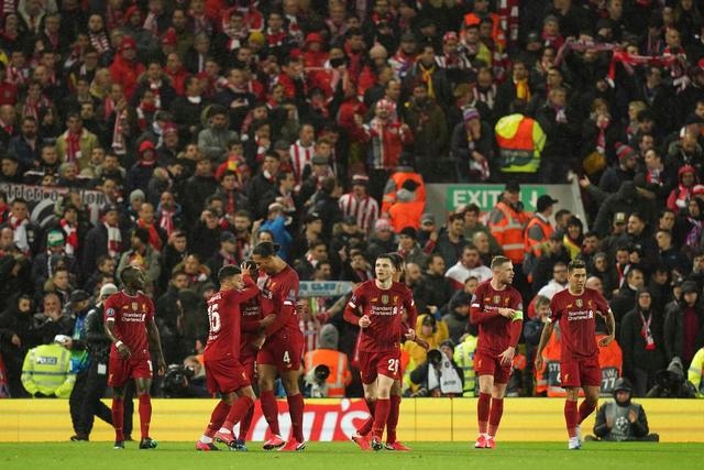 施罗德31分库里空砍28分 篮网18分逆转胜勇士